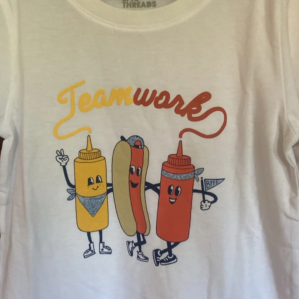 Short sleeve t shirts. Size Medium